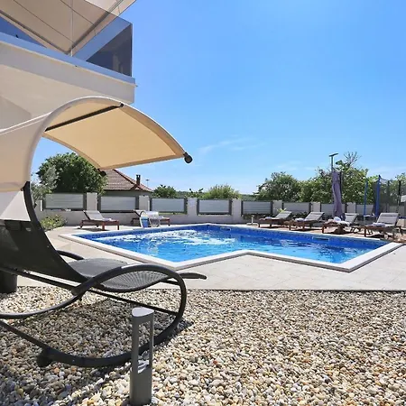 Three-room L&t With Pool Surrounded By Olive Trees Debeljak
